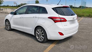 Hyundai i30 SW 1.6 CRDi 110 CV Comfort 2015