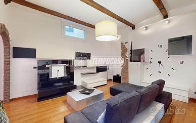 BILOCALE CON BALCONE - COMPLETAMENTE RISTRUTTURATO