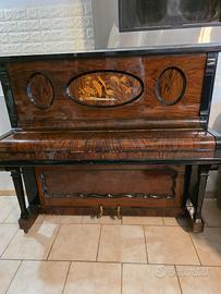 pianoforte verticale antico