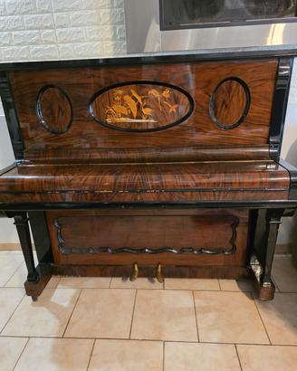 pianoforte verticale antico