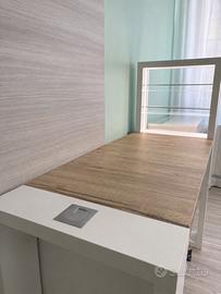 Tavolo manicure professionale con cassettiera