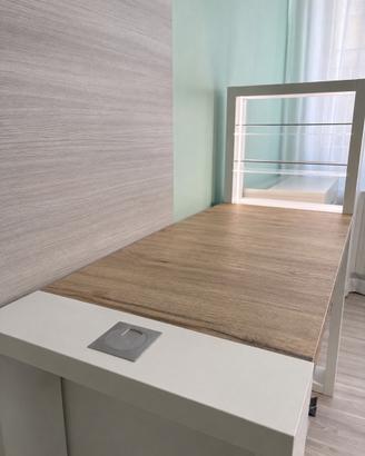 Tavolo manicure professionale con cassettiera