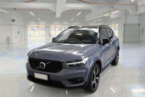 VOLVO XC40 T5 Recharge Plug-in Hybrid R-design