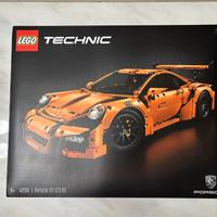 LEGO Technic Porsche 911 GT3 RS