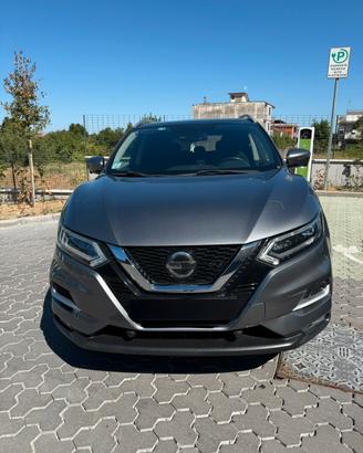 NISSAN QASHQAI 2018