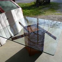 Tavolo in Cristallo con Piedistallo in Marmo