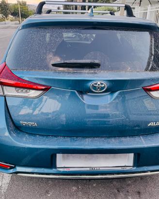 Toyota Auris 2’ serie modello Hatchback Lounge