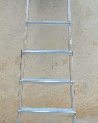 Scala In Alluminio E Legno A 7 Scalini