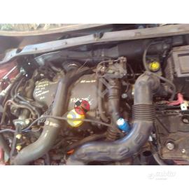 Motore C/P renault clio 4a serie 2012-16