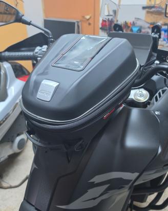 bauletto givi ST612