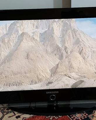 TV Samsung 32” LCD LE32M71B