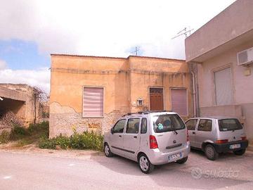 Casa 120mq piano terra con 100mq di terreno