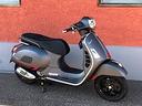 piaggio-vespa-300-gts-hpe