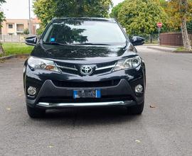 TOYOTA RAV4 3ª serie - 2013