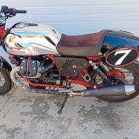 Moto Guzzi V7 - 2013