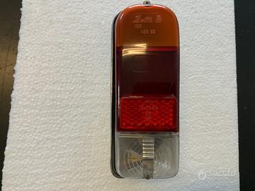 Fanalino Fiat 600 D marca Bellu’