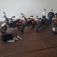 3 moto bruder+personaggi