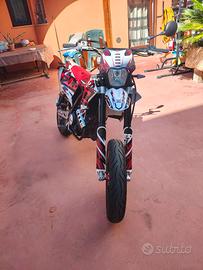 Motard Fantic xmf 125