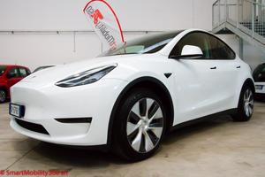 Tesla Model Y Long Range AWD - Prezzo vero senza v