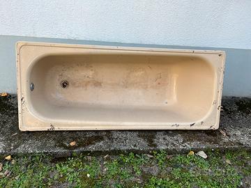 Abbeveratoi per mucche cavalli