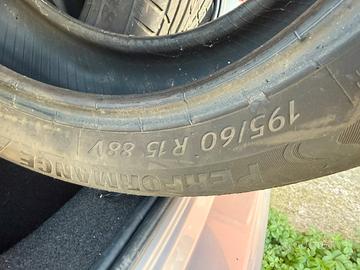 Gomme estive 195/60 R15
