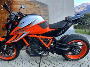 KTM 1290 Super Duke - R