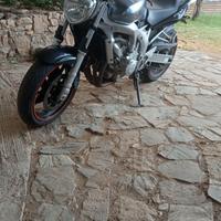 Yamaha FZ6 - 2005