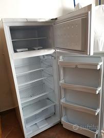 frigofero combinato Indesit RAA24