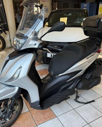 Piaggio Beverly 400 S HPE unico proprietario 3000k