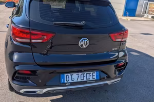 Mg zs 1.0 luxury