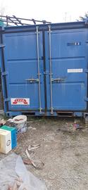 container 