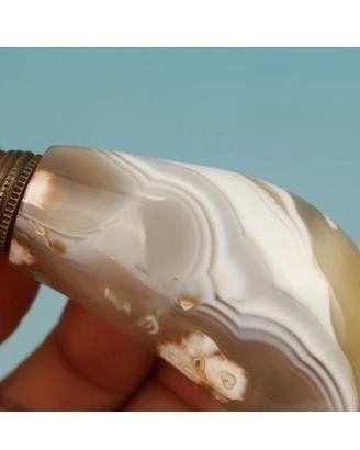 Antica bottiglia da fiuto (Snuff Bottle) in agata