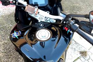 Mv agusta turismo veloce R 800