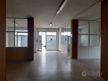 Locale commerciale in Carcare