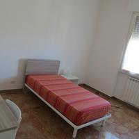 Stanza ad uso singolo a ragazza lavoratrice