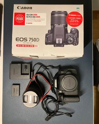 Canon reflex 750d con oviettivo 18-55 e scatola