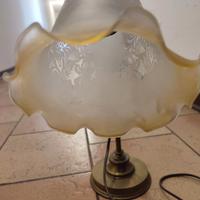 Lampada da tavolo dell'800