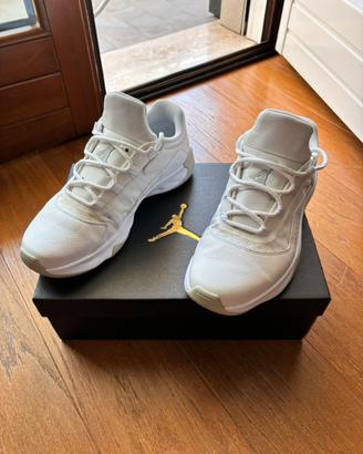 Air Jordan 11 CMFT low