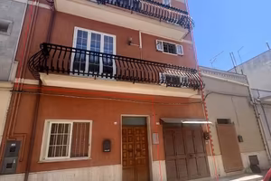 San Vito dei Normanni ampio 4 vani