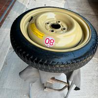 Ruotino Yaris e Honda Jazz prima serie