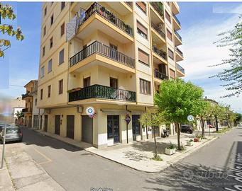 NEGOZIO A CASTROVILLARI