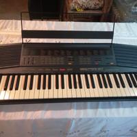 PIANOLA YAMAHA