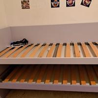 camera completa lilla bambina