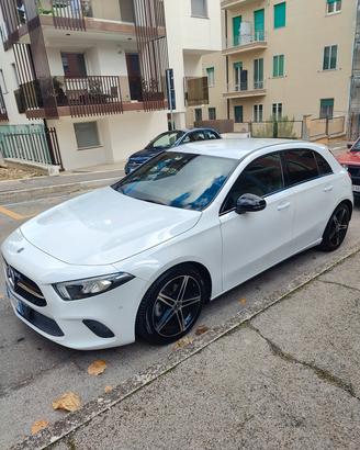 Mercedes-Benz Classe A 180 d Automatic Sport