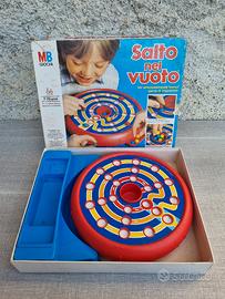 Gioco di società Salto nel Vuoto MB Vintage incomp
