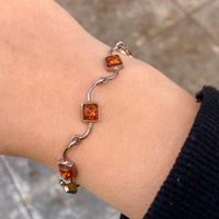 Bracciale vintage a rombi argento e ambra naturale