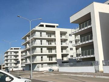 Pomezia Bilocale Arredato Synfony Village