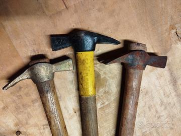 TRE Martelli da carpentiere 300 gr. Più uno
