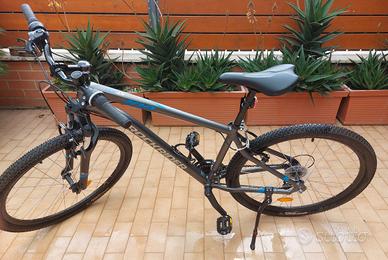 Bicicletta Rockrider ST 100