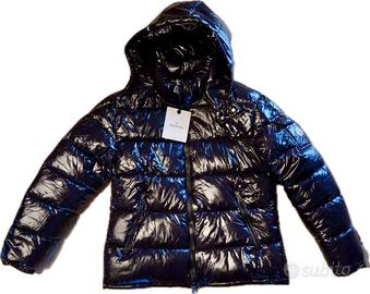 Moncler nuovo nero lucido
